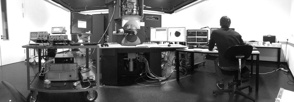 Titan Holo during PNCCD experiments in 2014